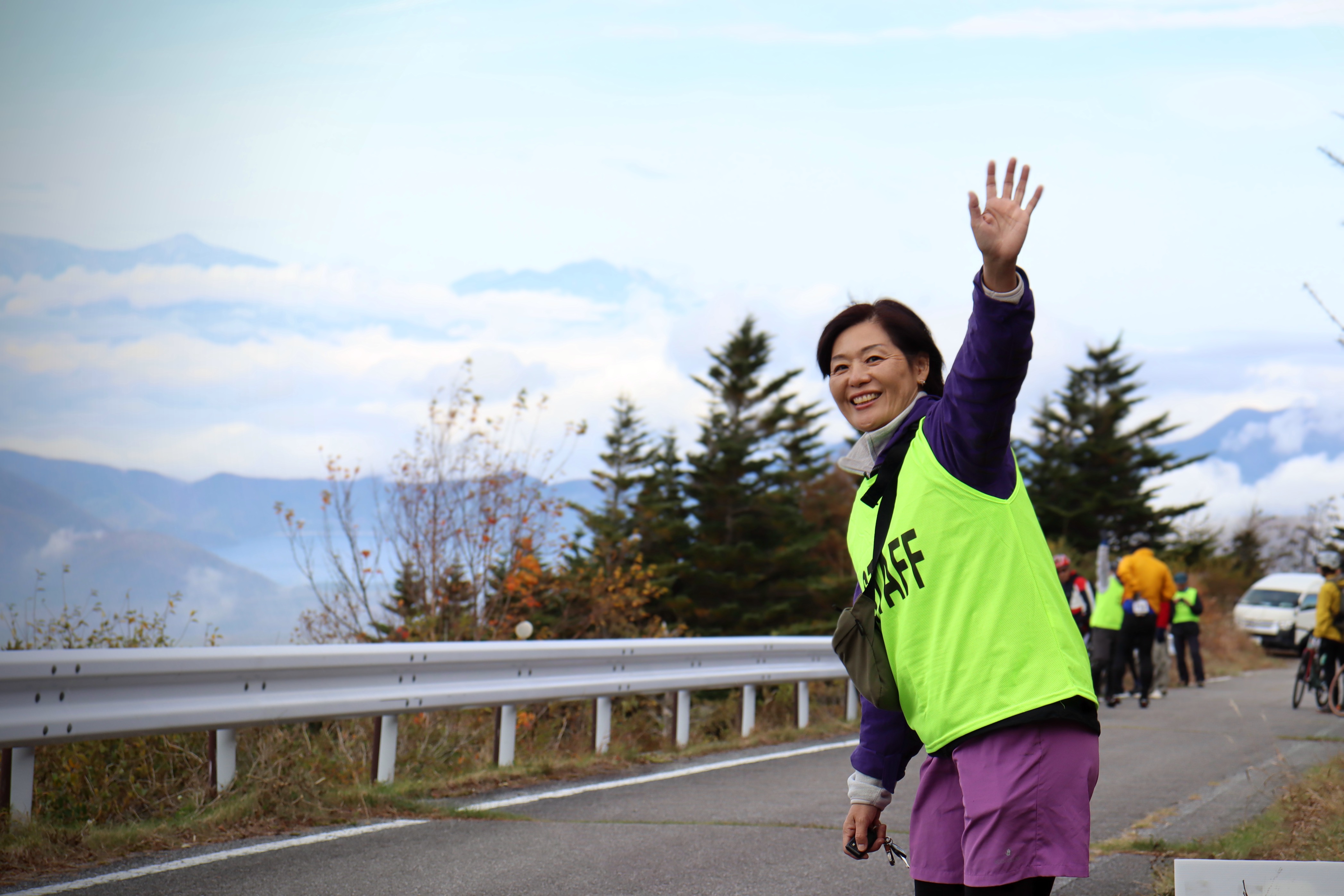 完走を喜ぶ参加者